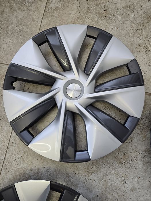 Capace originale Tesla Jante Gemini 19