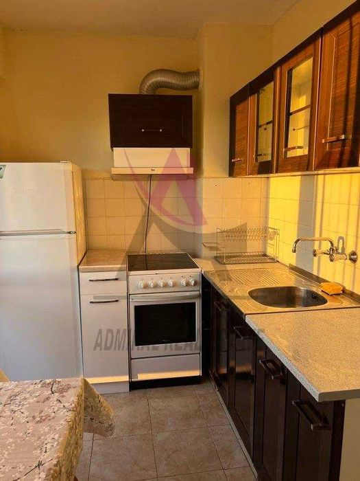 Дава се под наем Двустаен апартамент в Варна, Владислав Варненчик - 62 кв.м за 350 € - Снимка #1