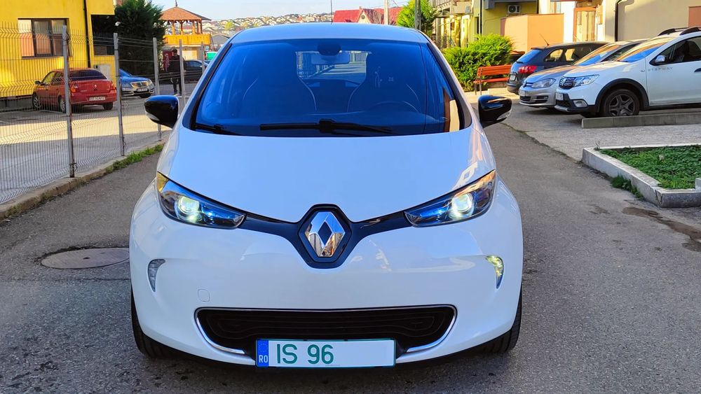 Renault ZOE electric fab.2016 impecabil interior exterior impecabil