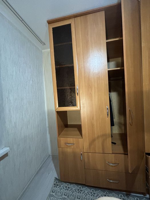 Шкаф Пенал в отличном состояний