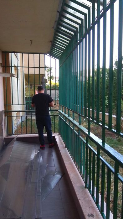 Reparatii Service Reglaje Tamplarie PVC si Rulouri Exterioare/Usi