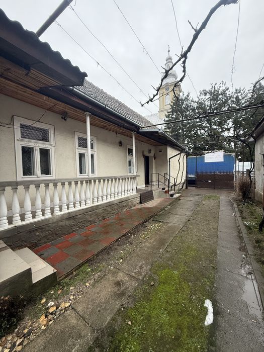 Casa de vanzare!