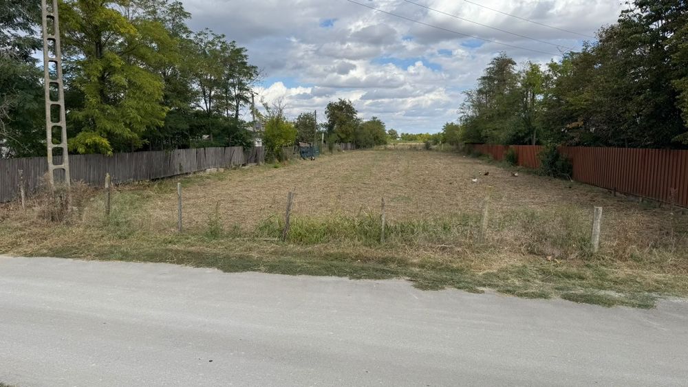 Teren intravilan 2400 mp Călărași Cuza Voda