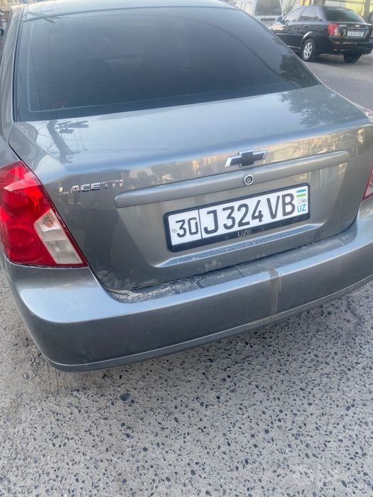 Lacetti 1.8 2013