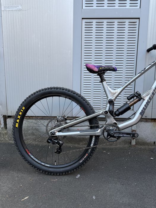 Nukeproof Dissent 297 Mulet 2023 custom