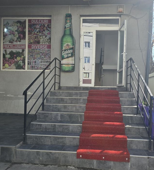 Închiriez spațiu comercial 60 mp la demisol