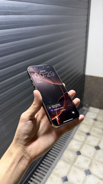 Iphone 16 pro desert 128gb