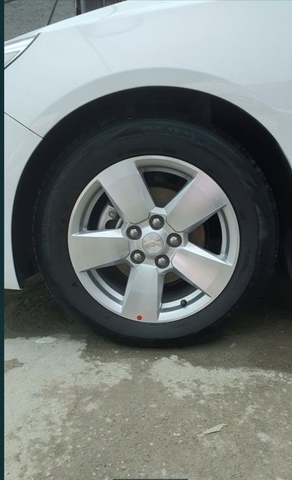 Malibo 17 диск 35$ по 1 шт.  Если чо комплект здесь