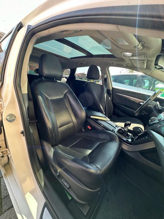 Hyundai  I40 1.7 diesel piele panoramic incalzire