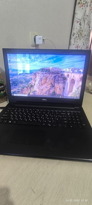 Продам ноутбук б/у