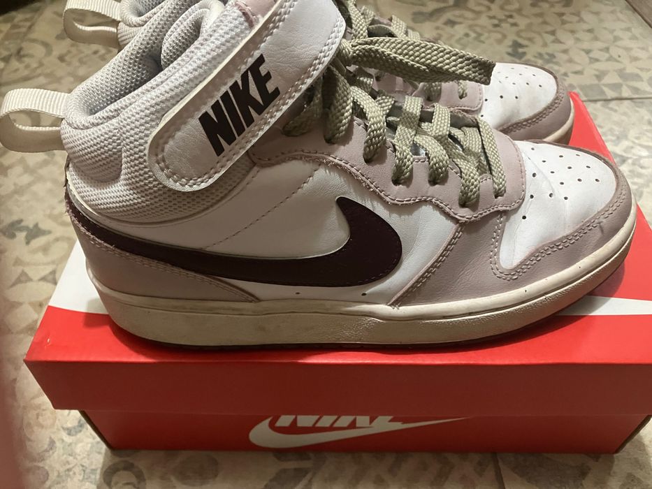 Маратонки Nike, 37.5