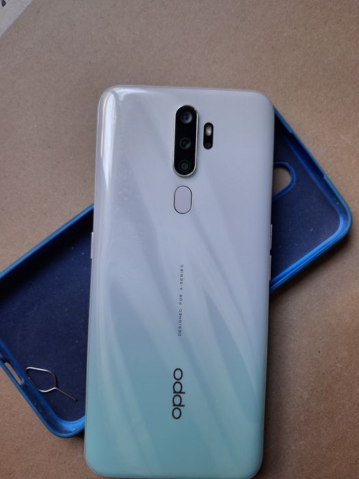 Смартфон OPPO A9