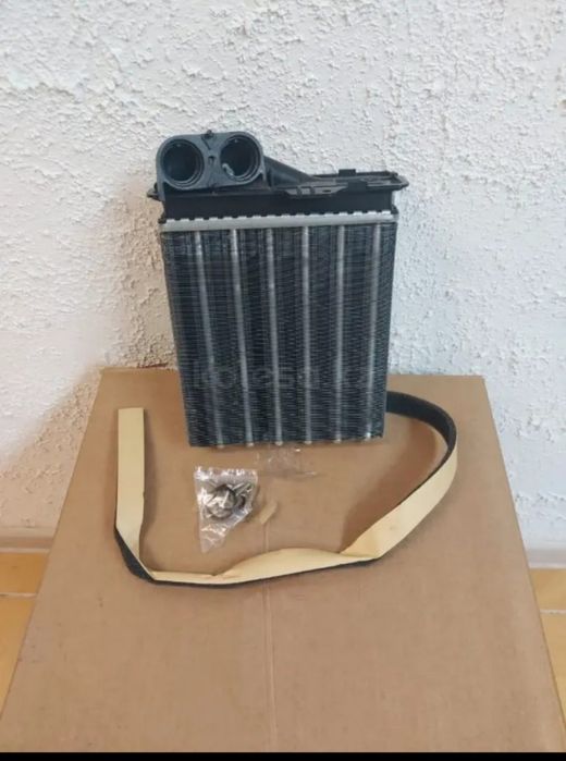 Радиатор на ларгус