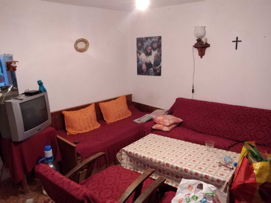 Продава се Къща в Елин Пелин - 40 кв.м за 1125 €/кв.м - Снимка #12