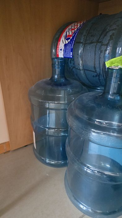 Бутылки 19 летняя для воды