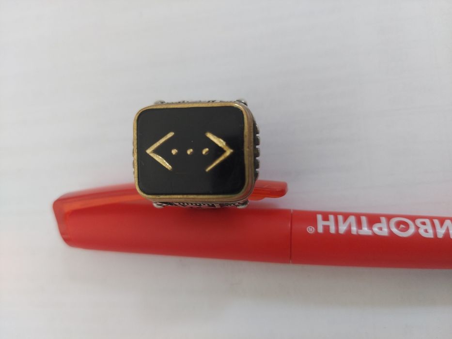 Продаётся кольцо