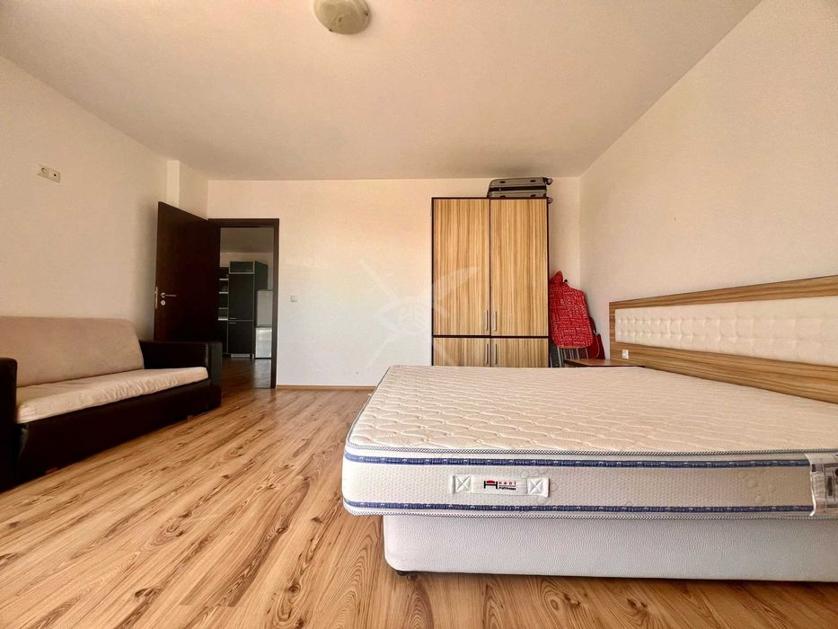 Продава се Двустаен апартамент в Свети Влас - 97 кв.м за 1238 €/кв.м - Снимка #1