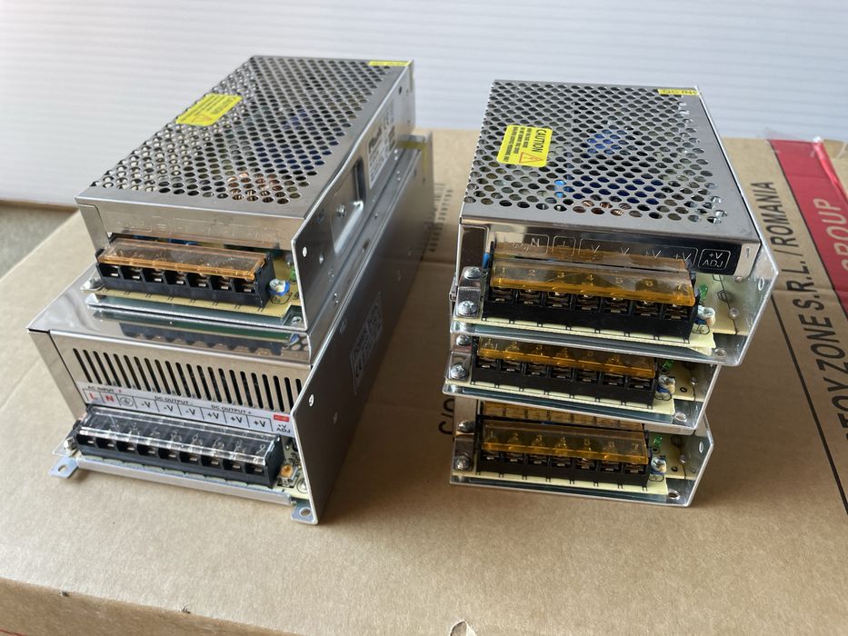 Lichidare Stoc: Lot 5 Surse / Alimentatoare LED NOI (24V și 12V) – Super Preț: 250 Lei Tot Lotul