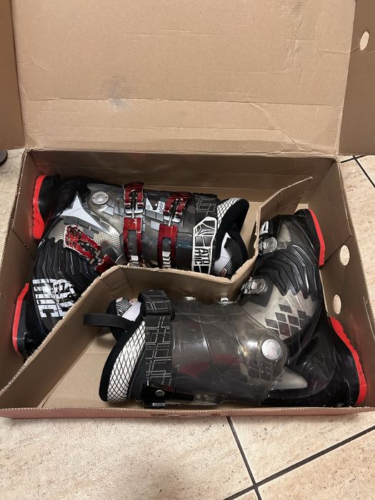 Clapari Atomic Hawks 90 marimea 26-26,5   EU (40-41)