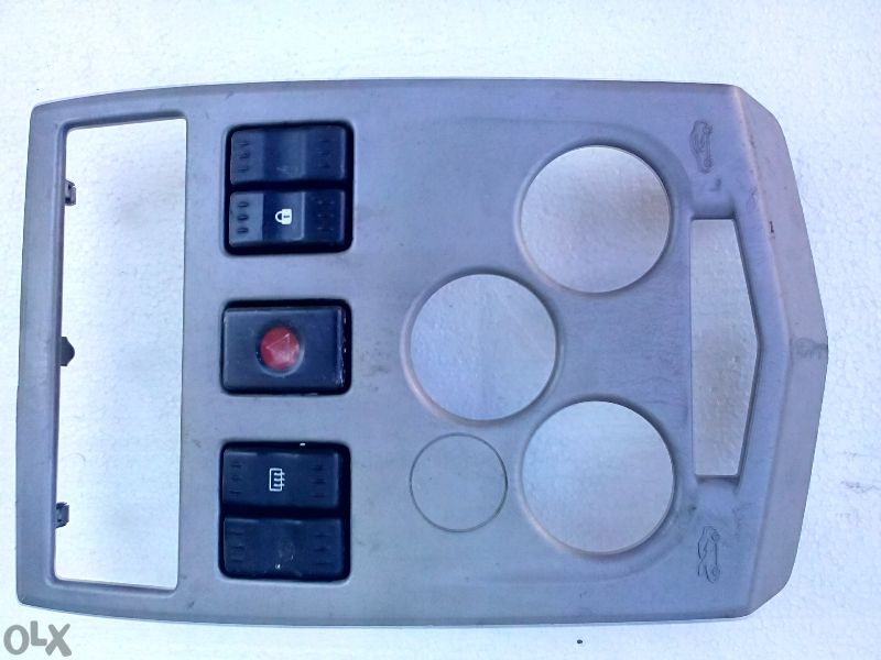 Дачия Логан на части