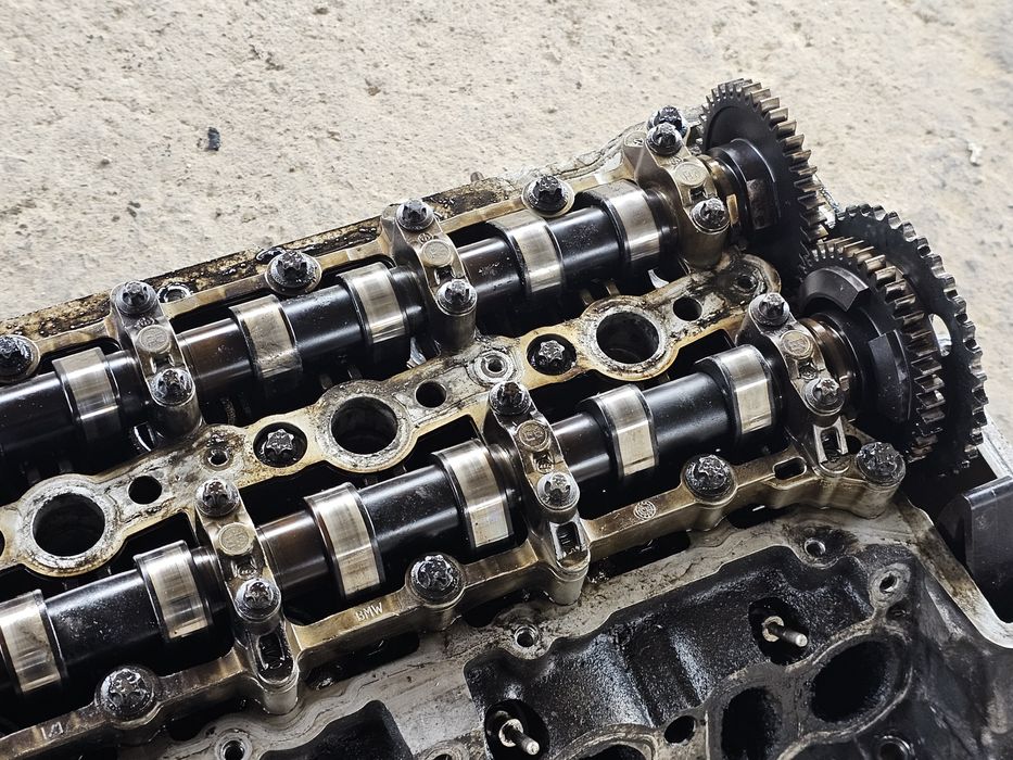 Глава с валове бмв 245кс bmw n57 н57 n57d30a н57д30а