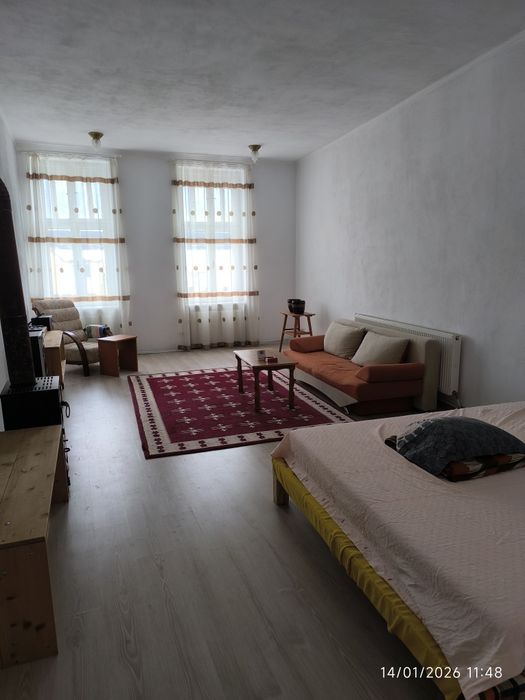 Inchiriez Apaetament