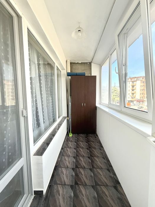 Двустаен апартамент делта мол