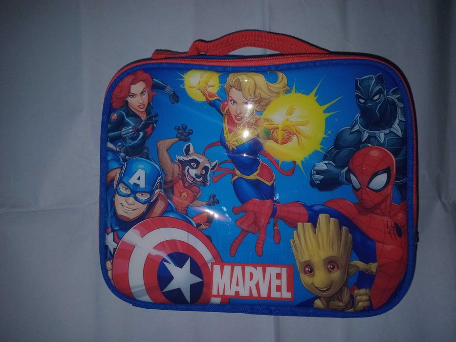 Ghiozdanel Marvel