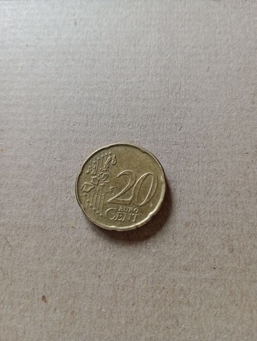 Vând tacâmuri argint 800 și monezi