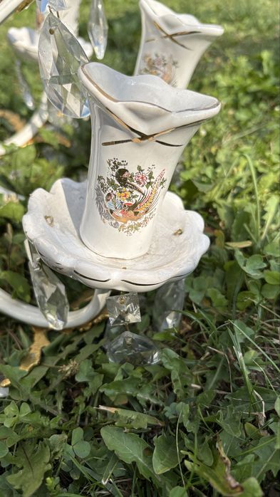 Lustra veche ceramica pictata si cristal