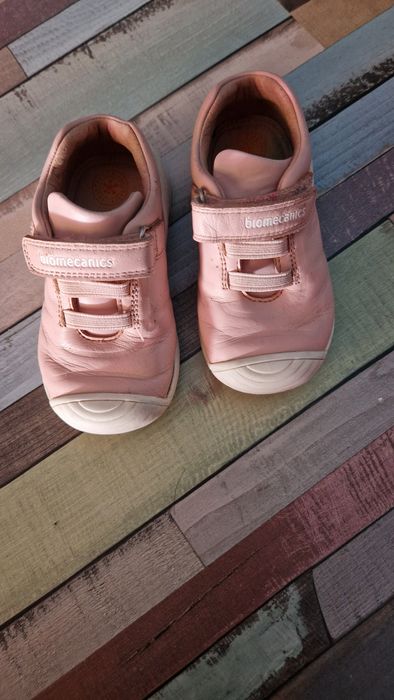 Обувки biomecanics