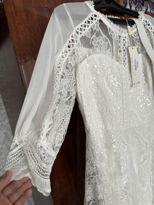 Продается вечерние платья