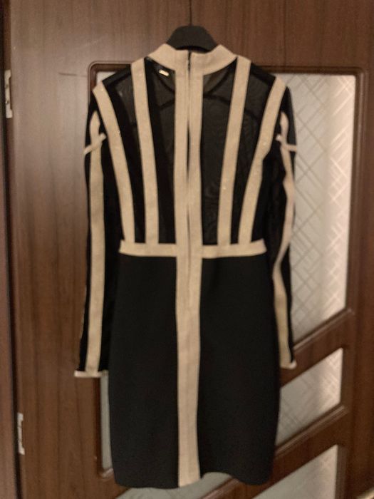 Разпродажба- Парти рокля  - Silvian Heach