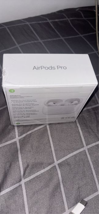 Airpods pro2 in cutie sigilate