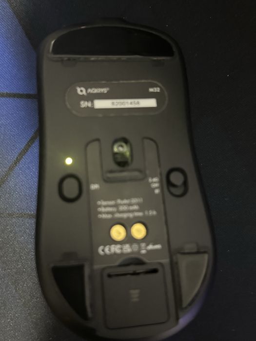 Se vinde tastatura si mouse