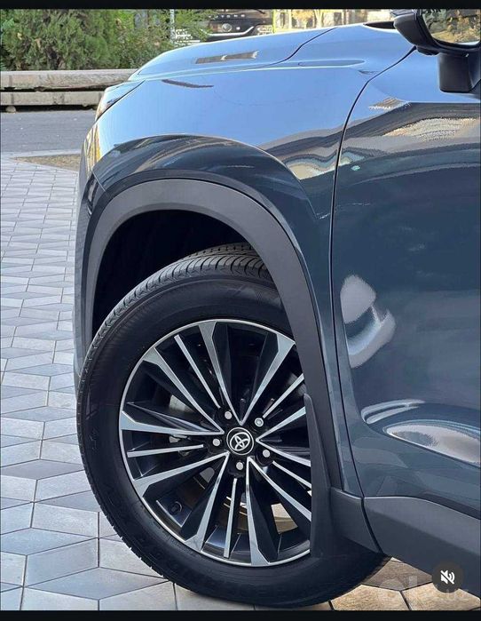 Продается Toyota Grand Highlander Hybrid Мах PLATINUM!