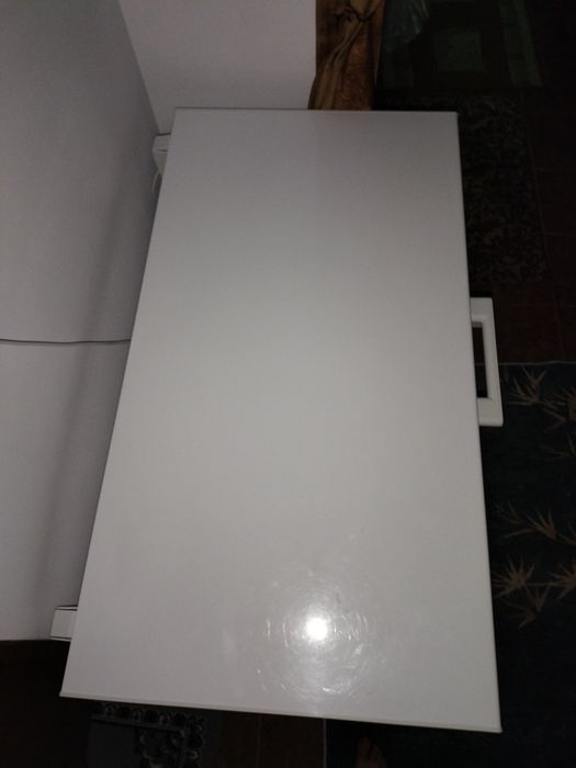 Vând Ladă Frigorifică Hisense, Capacitate 384L, Model FC499D4AW1.