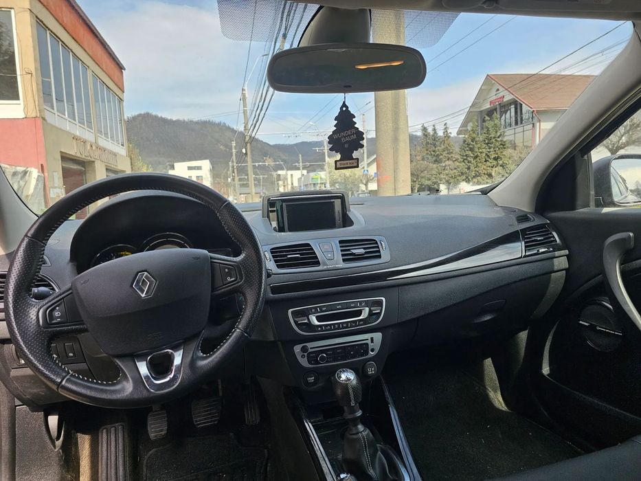 Renault Megane VANZARE IN RATE, AVANS 0. Renault Megane 1.5 dCi, BOSE, 2013, E5