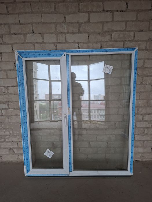 Продам пластиковые двери и окна