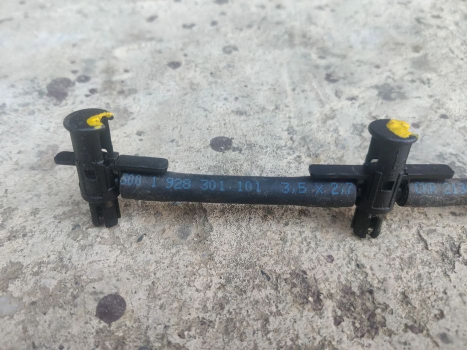 Rampa retur conducta injectoare Seat Exeo Audi A4 Vw Passat 2.0 CAG CAH CGL CBA 928301101