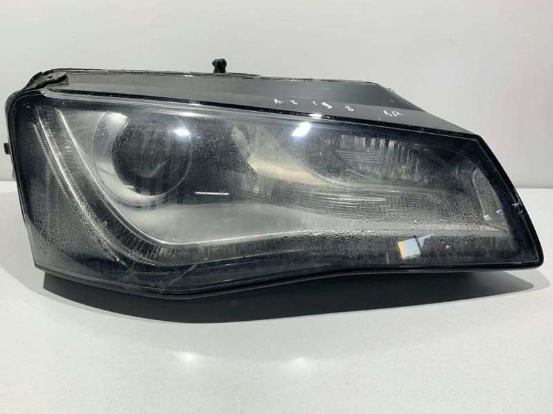 Far dreapta (cu defect) Audi A8 4H D4 4H0941004AT