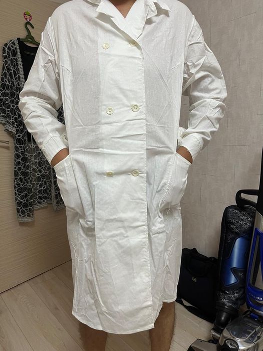 Халаты белые продаются