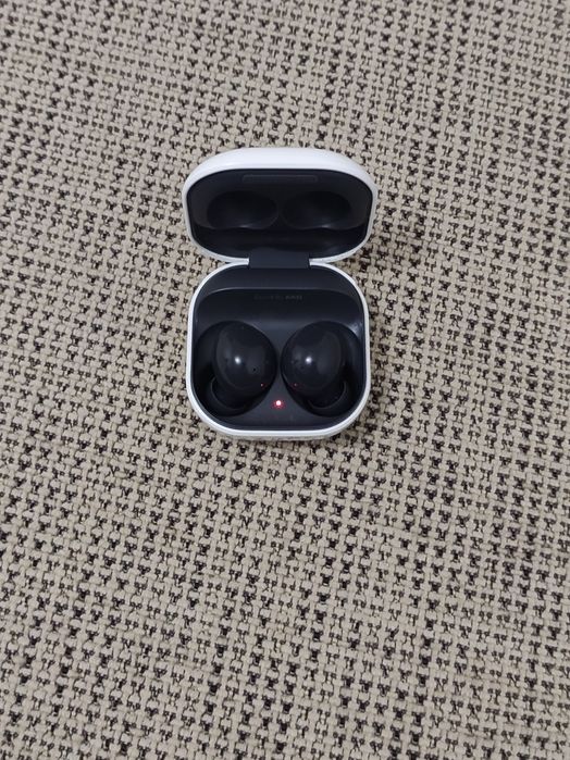 Продам Samsung galaxy buds 2
