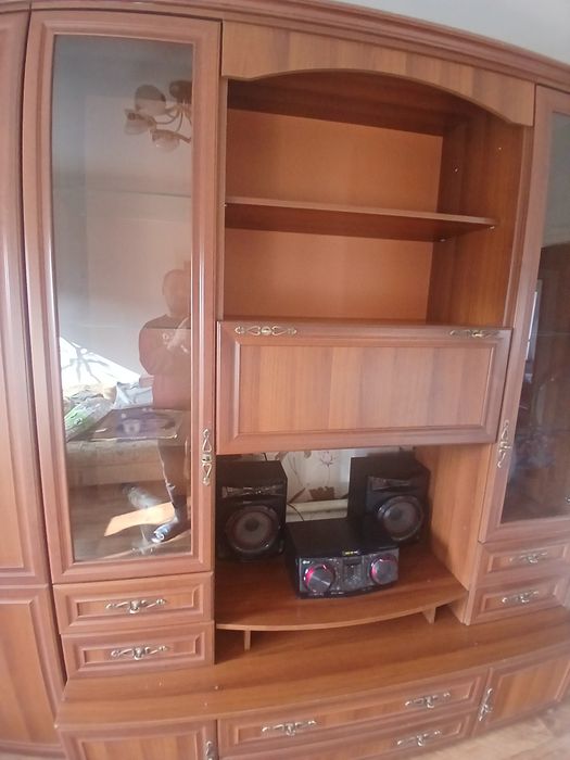 Стенка  Мебель в хорошем состоянии