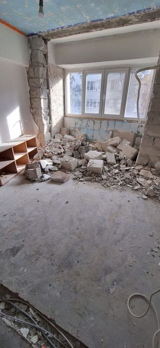 Execut lucrări zugrăveli finisaje interioare exterioare