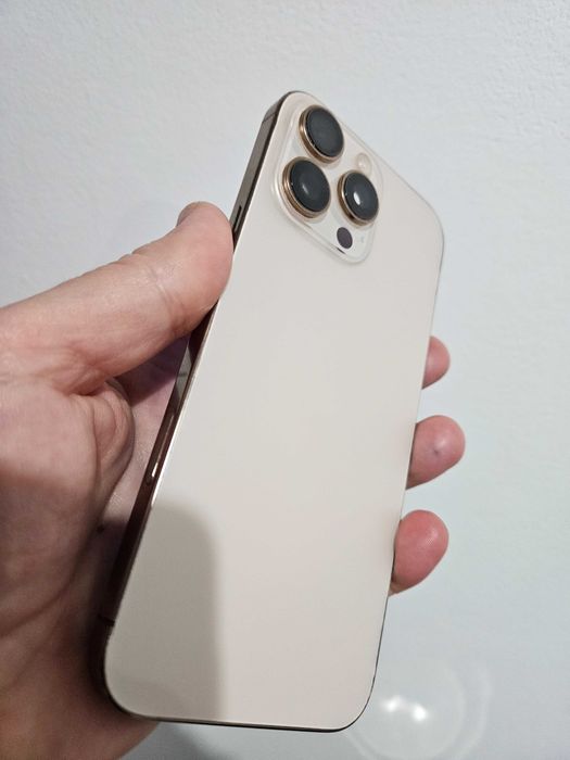 iPhone 16 Pro Max, 1 tb, neverlock, 92% la cutie.