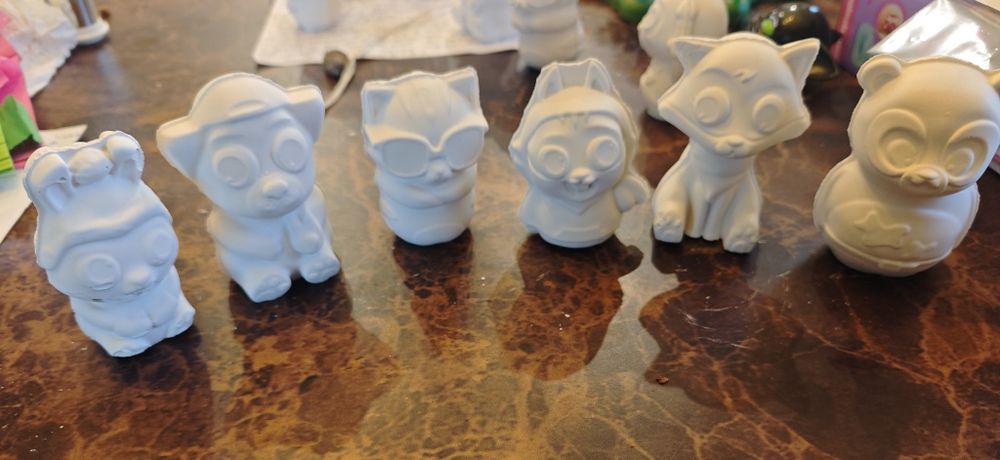 3D гипсови фигурки за оцветяване