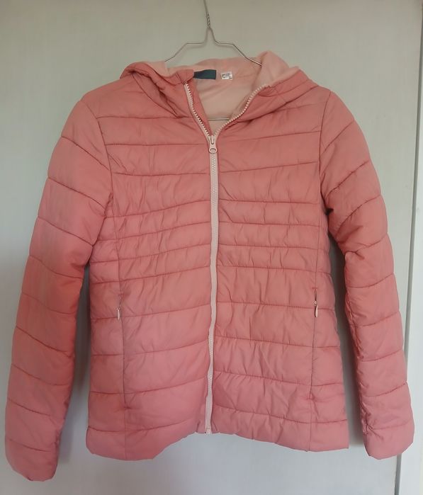 Розово яке за момиче 12-13г.
*Цена: 8€.
