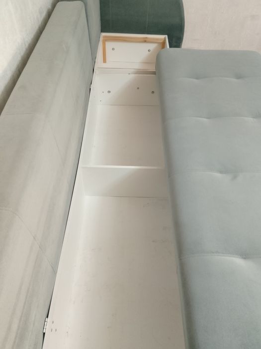 Продается диван срочно