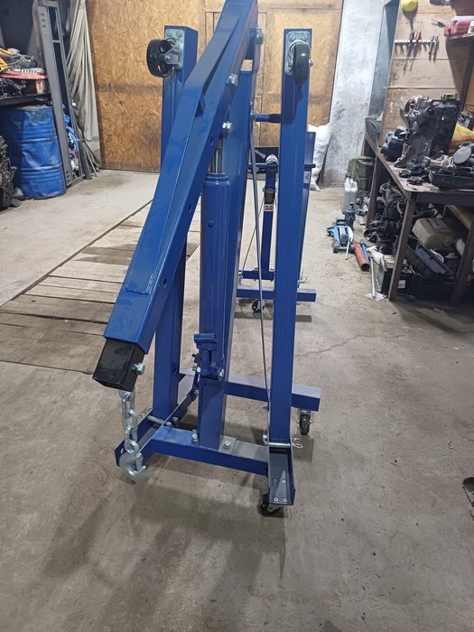 Стенд и подъёмник для двигателя